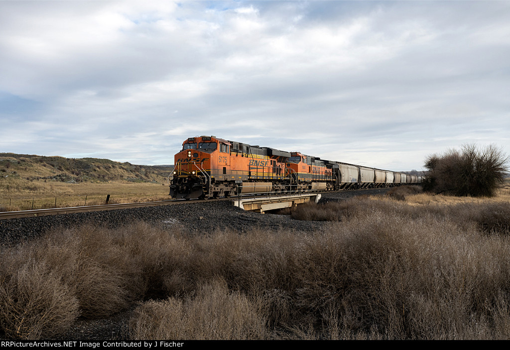 BNSF 6175